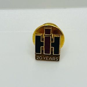 Vintage International Harvester 20 Years Service Award Tie Tac